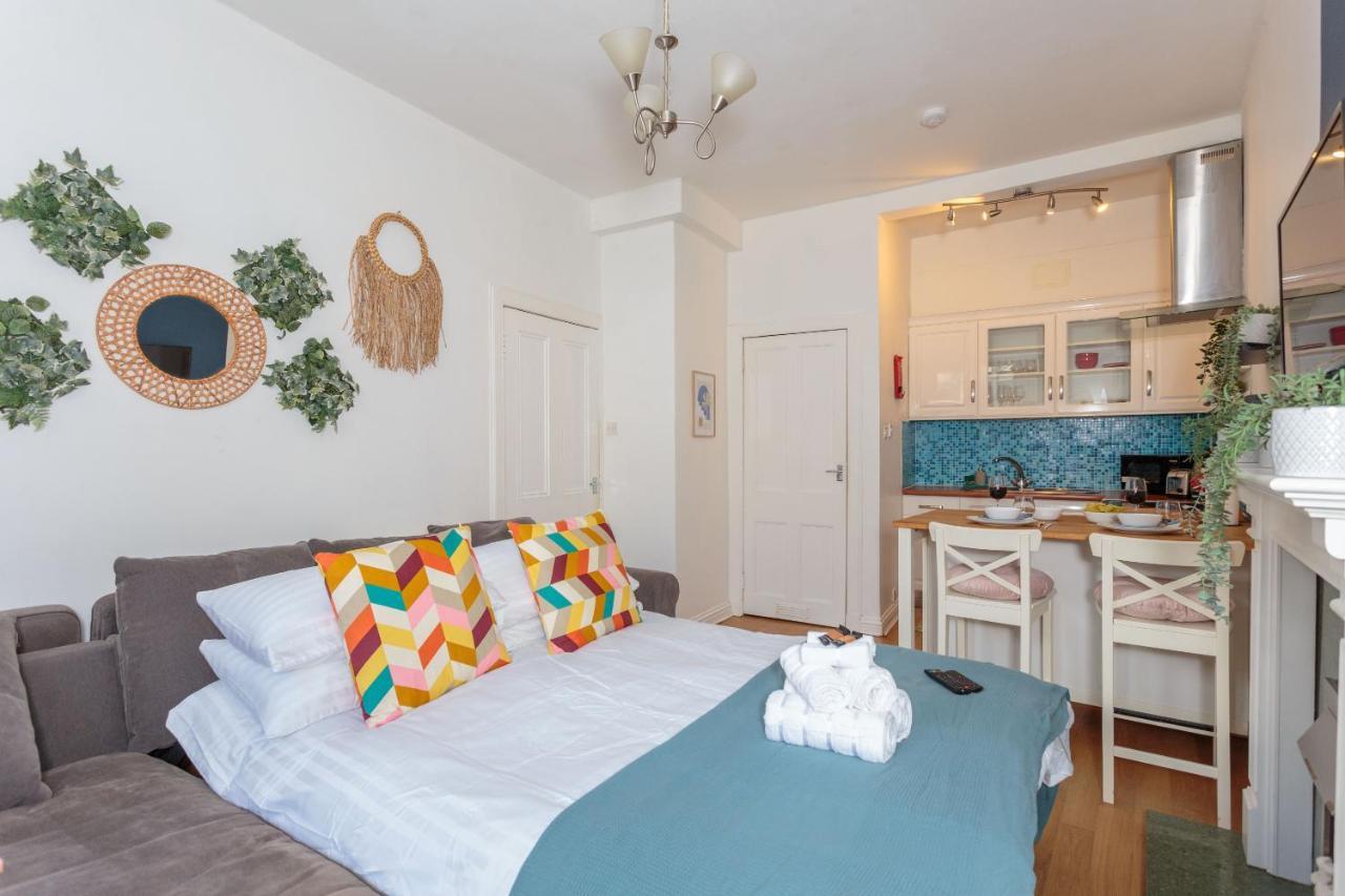 Warm 1Bed Flat Leith Walk Lägenhet Edinburg Exteriör bild